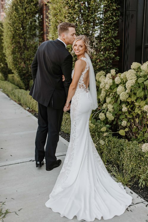 The Best Season To Get Married Kansas City Wedding Photographer